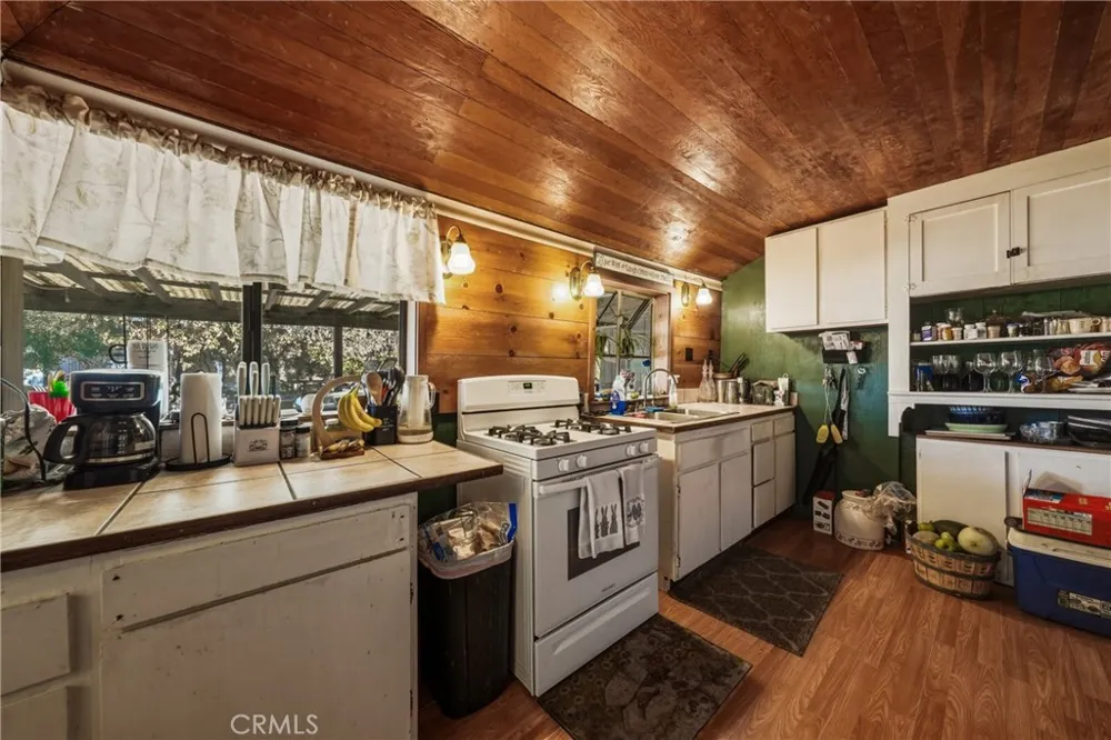 5935 Gold Dust Kelseyville, CA 95451