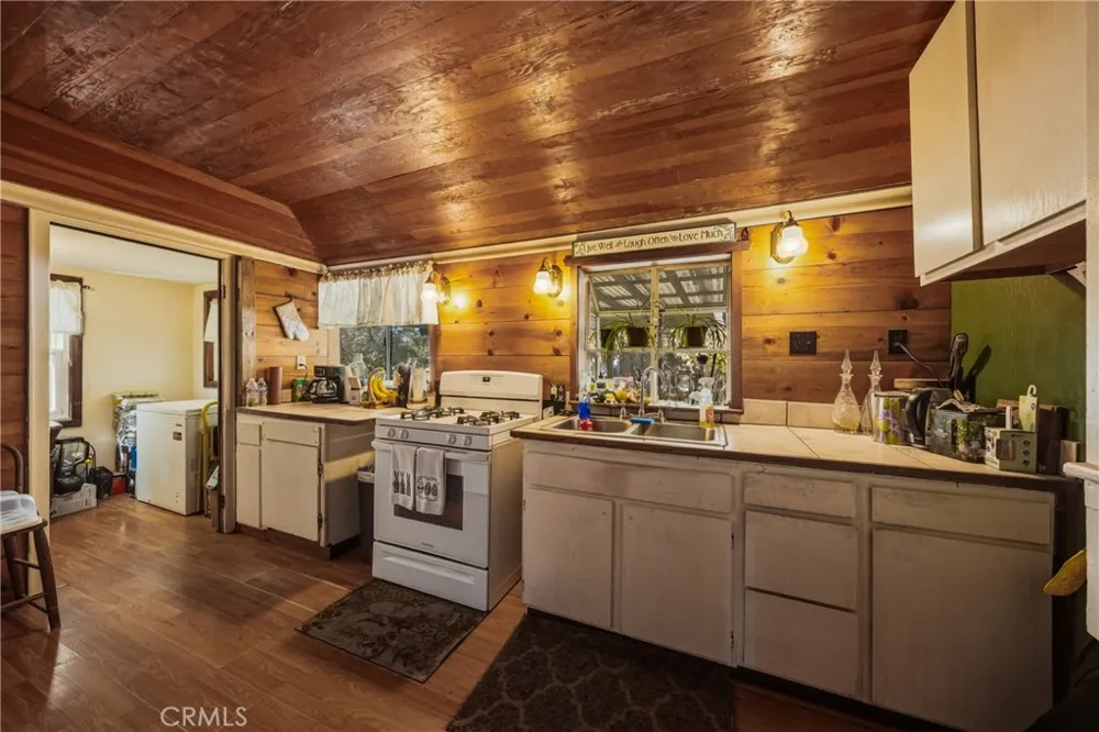 5935 Gold Dust Kelseyville, CA 95451
