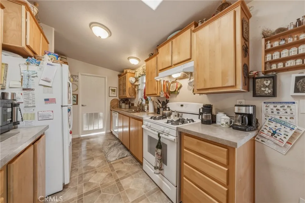 5935 Gold Dust Kelseyville, CA 95451