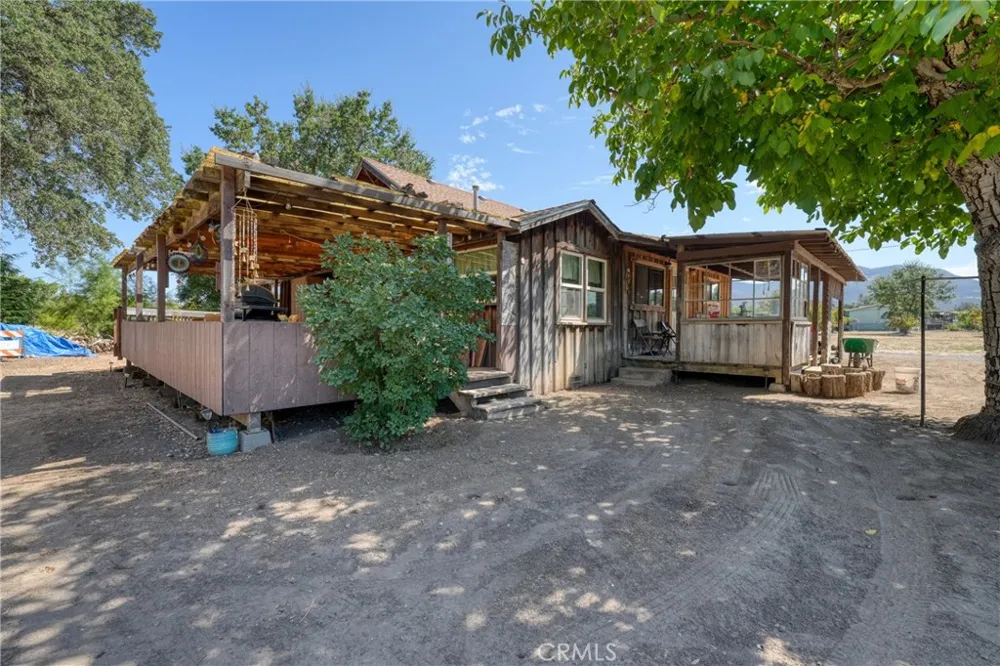 5935 Gold Dust Kelseyville, CA 95451