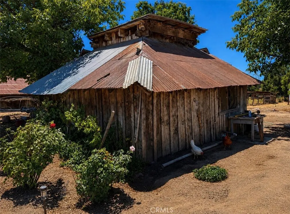5935 Gold Dust Kelseyville, CA 95451
