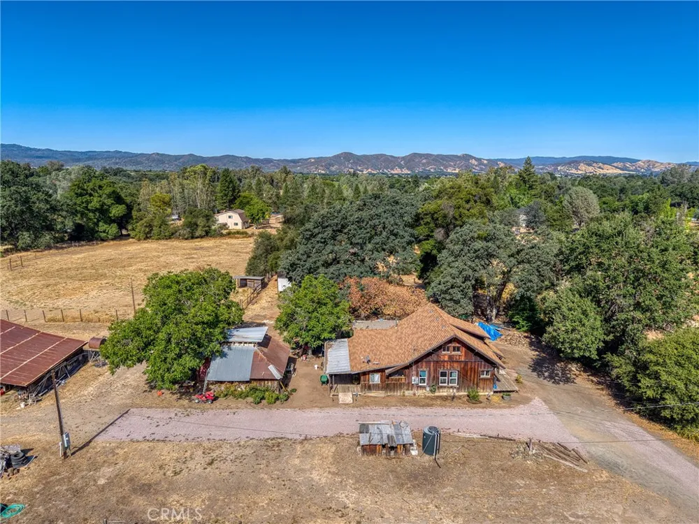 5935 Gold Dust Kelseyville, CA 95451