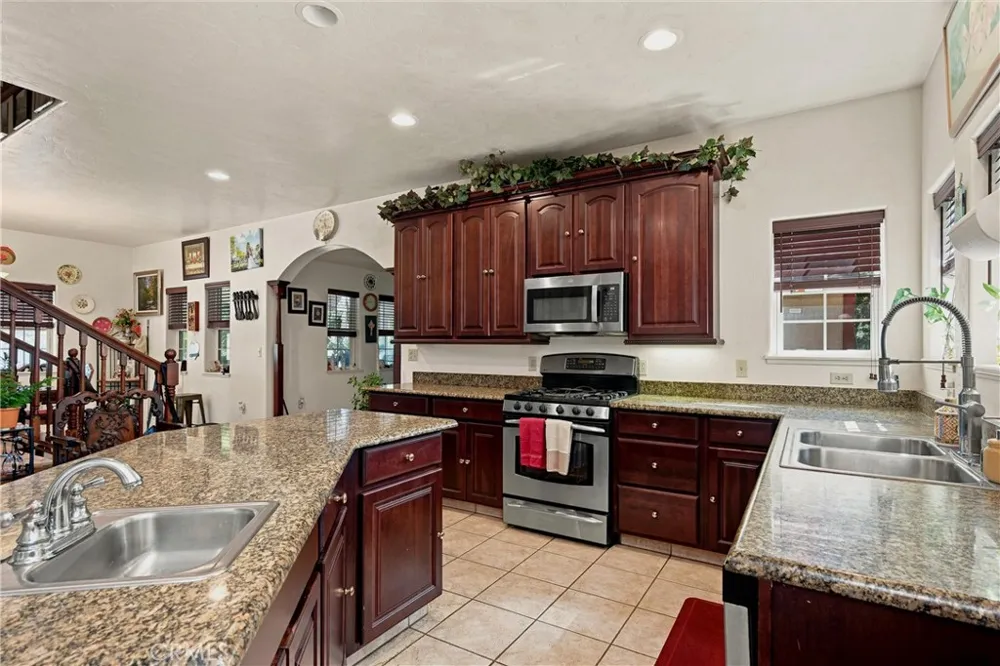 8914 Soda Bay Kelseyville, CA 95451