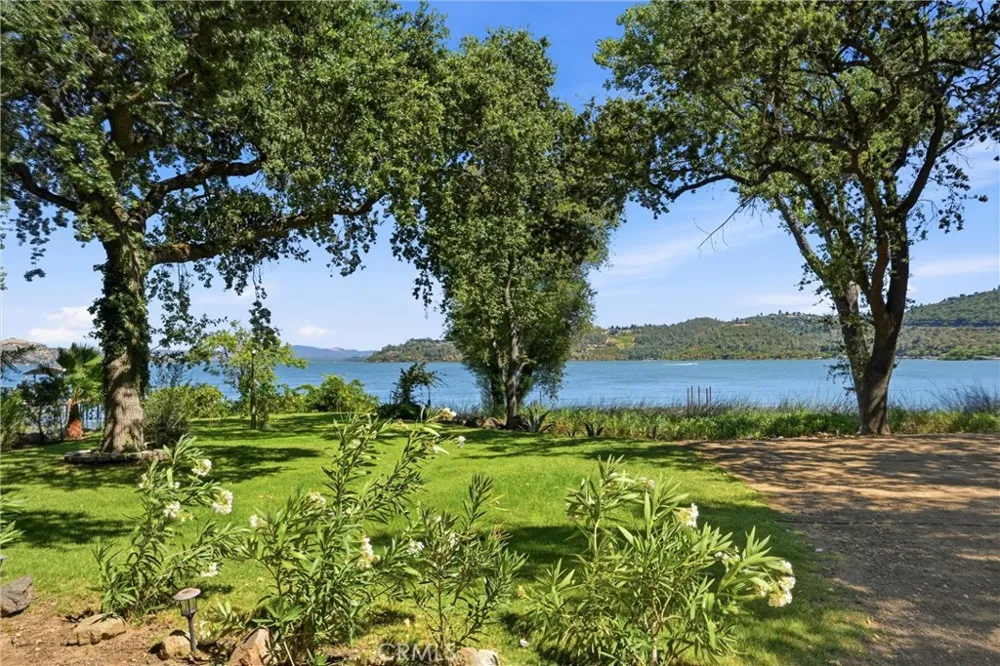 8914 Soda Bay Kelseyville, CA 95451