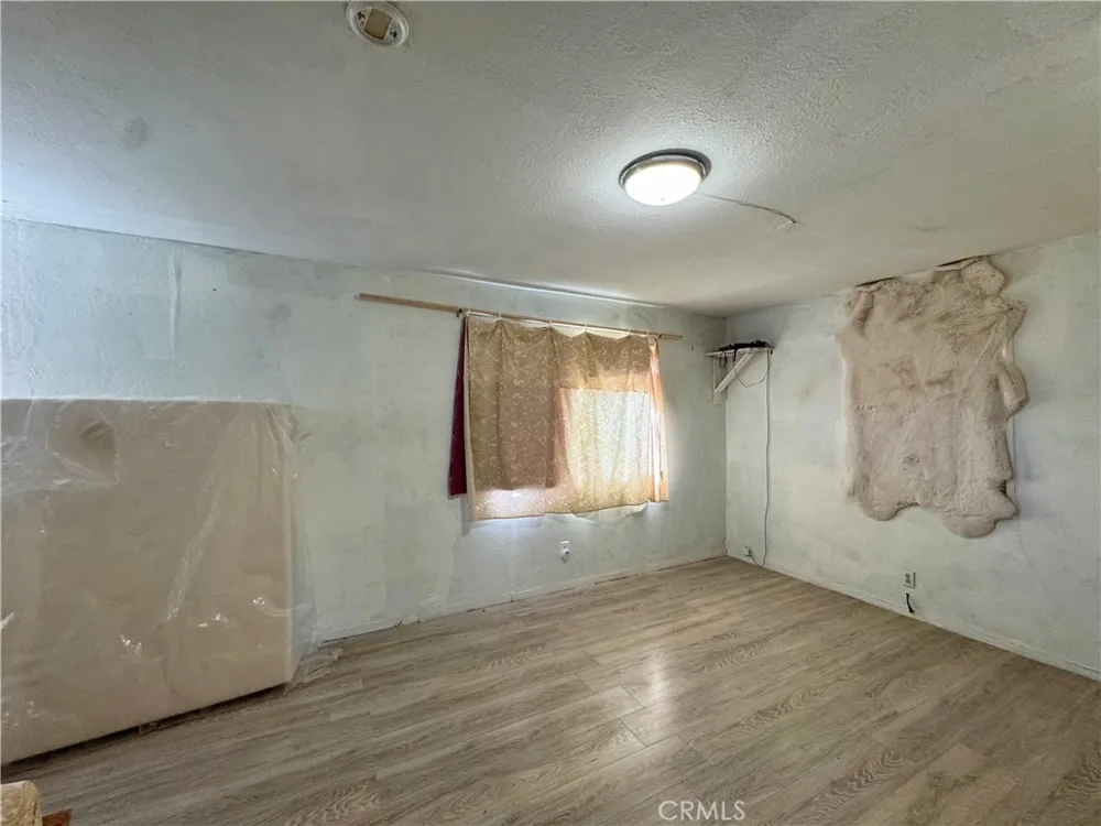 11633 Lakeview Drive Clearlake Oaks, CA 95423