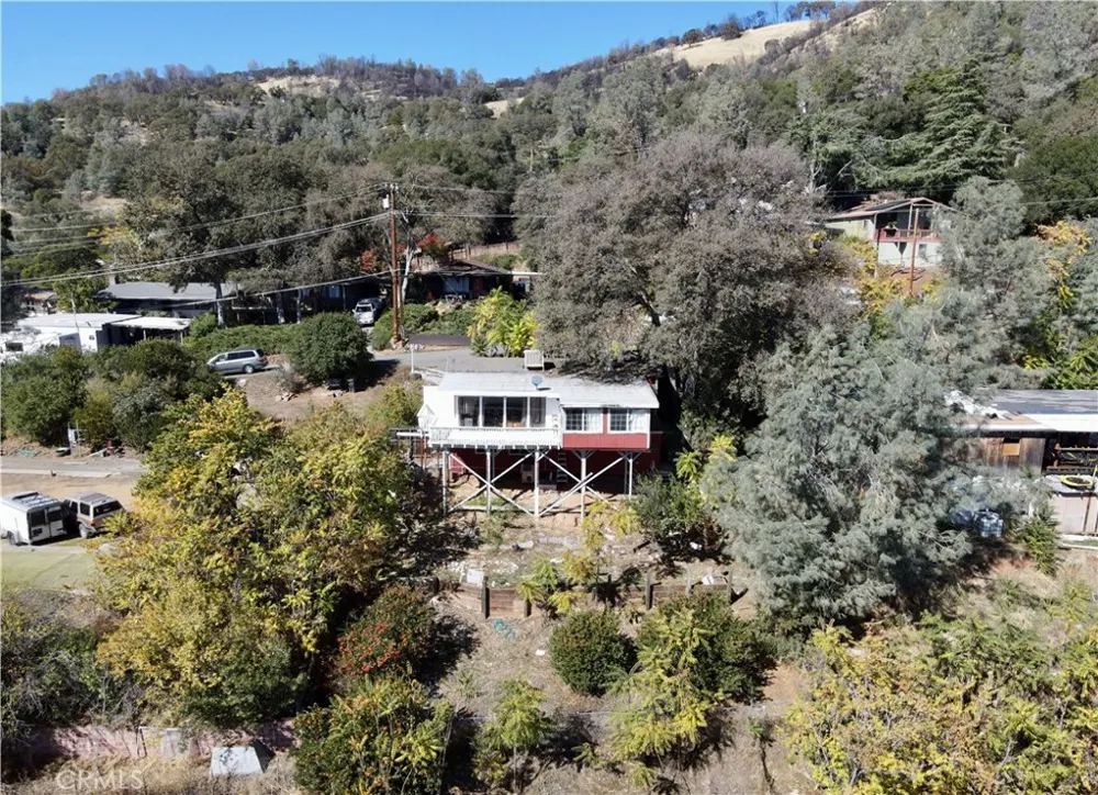 11633 Lakeview Drive Clearlake Oaks, CA 95423