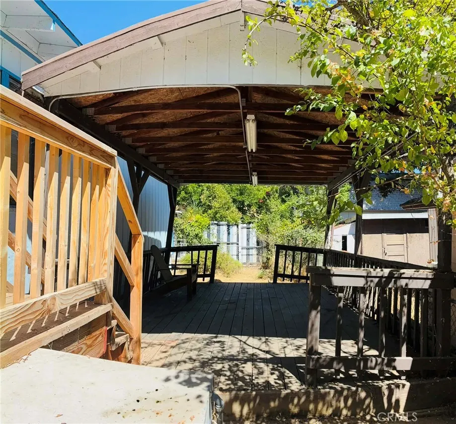 5805 Arden Lucerne, CA 95458