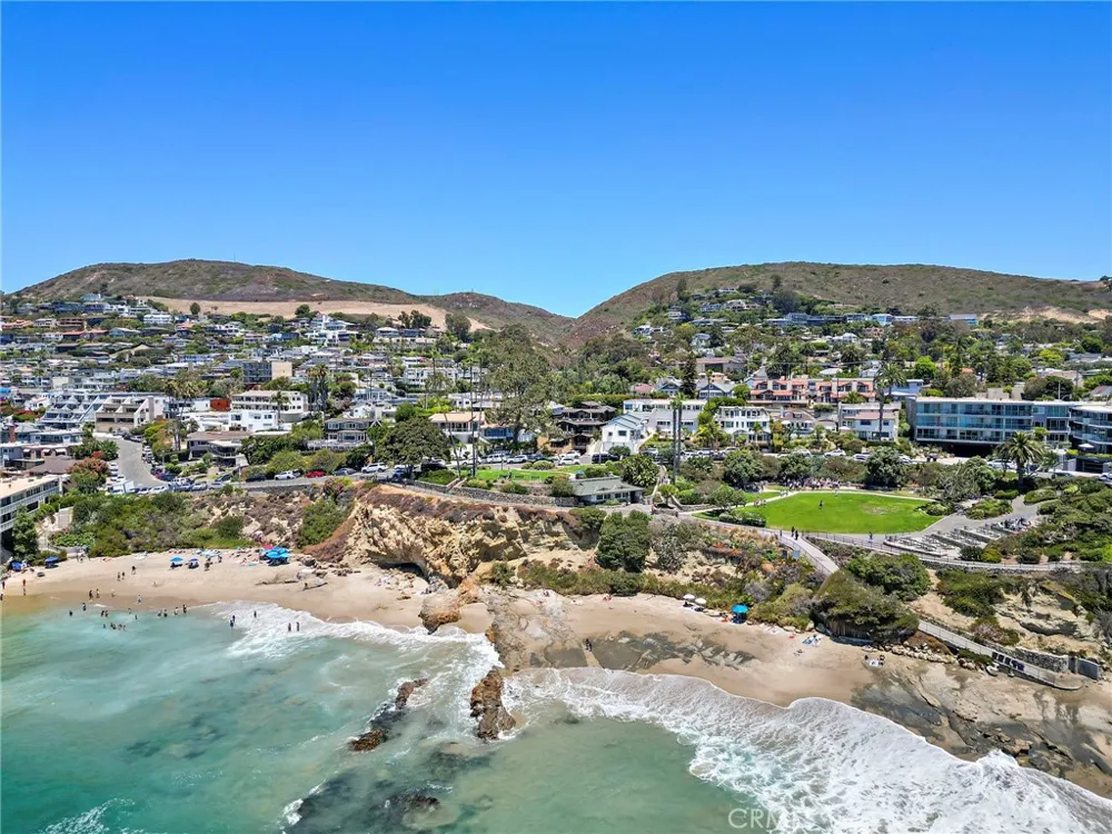 594 Cliff Drive Laguna Beach, CA 92651