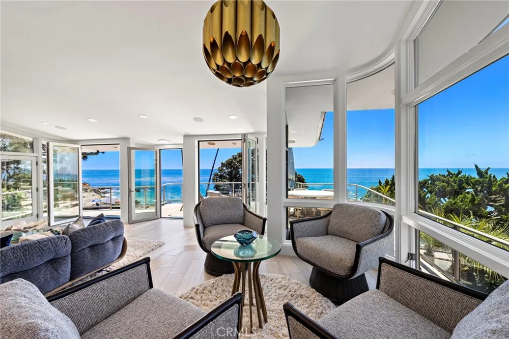 594 Cliff Drive Laguna Beach, CA 92651