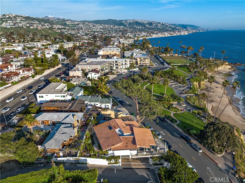 594 Cliff Drive Laguna Beach, CA 92651
