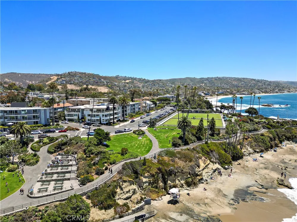594 Cliff Drive Laguna Beach, CA 92651