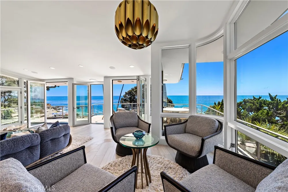 594 Cliff Drive Laguna Beach, CA 92651