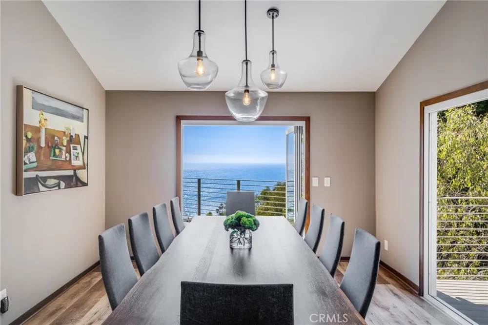 31321 Ceanothus Laguna Beach, CA 92651