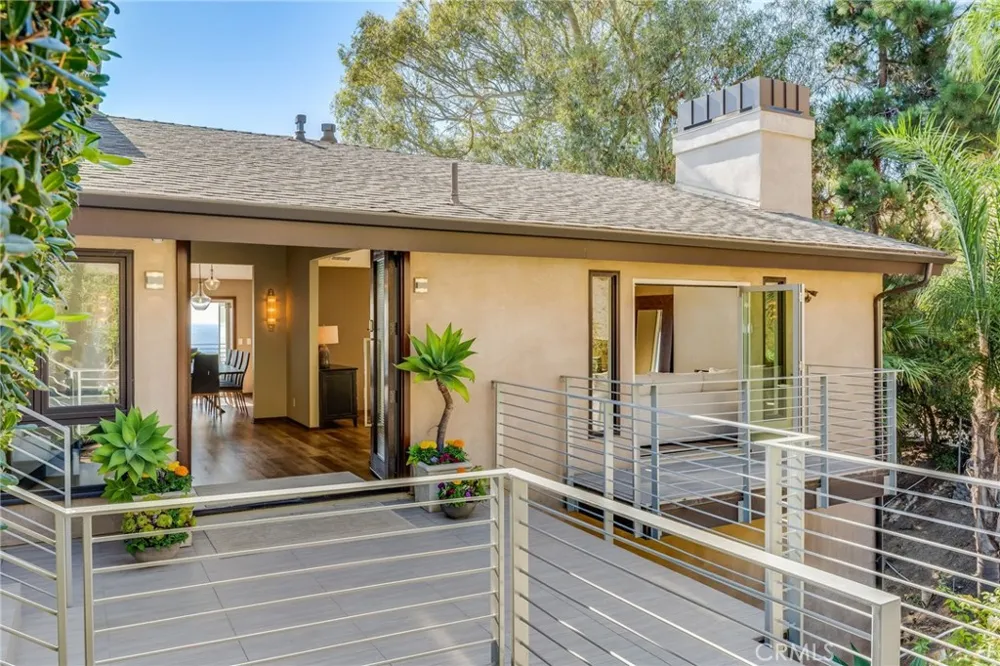 31321 Ceanothus Laguna Beach, CA 92651