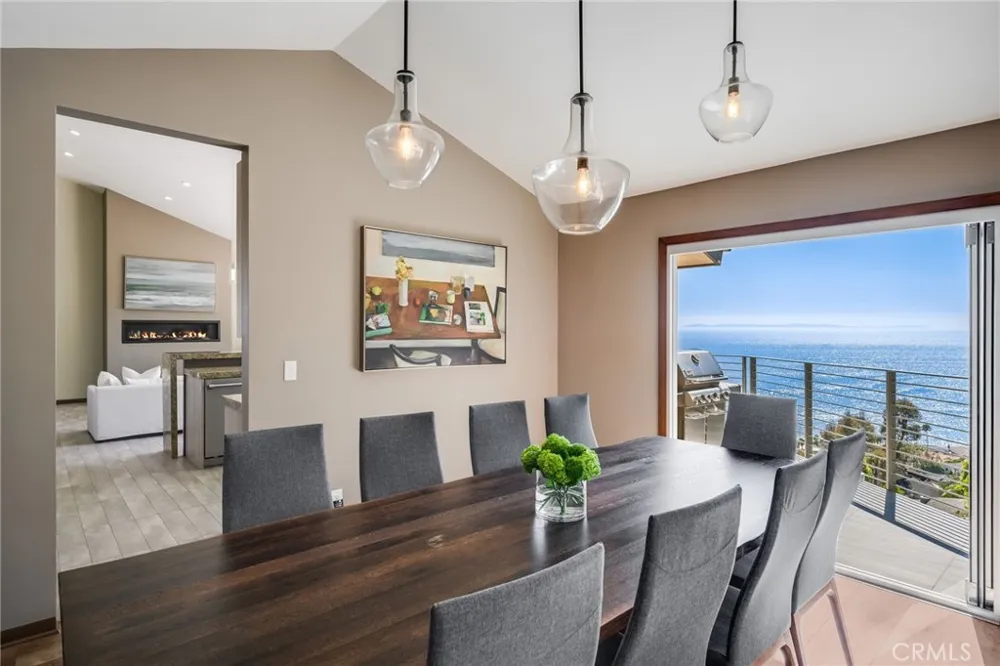 31321 Ceanothus Laguna Beach, CA 92651
