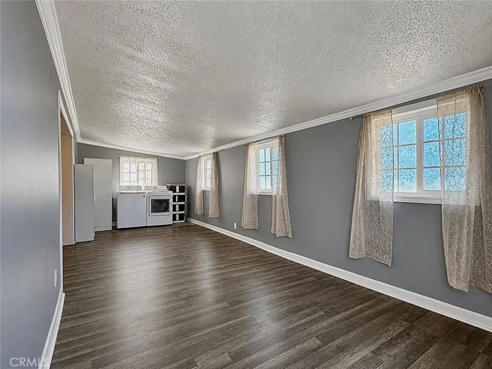 419 E 186th Street Carson, CA 90746