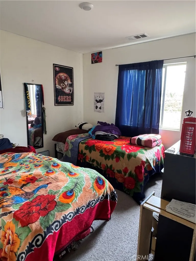 24750 Ward San Bernardino, CA 92410