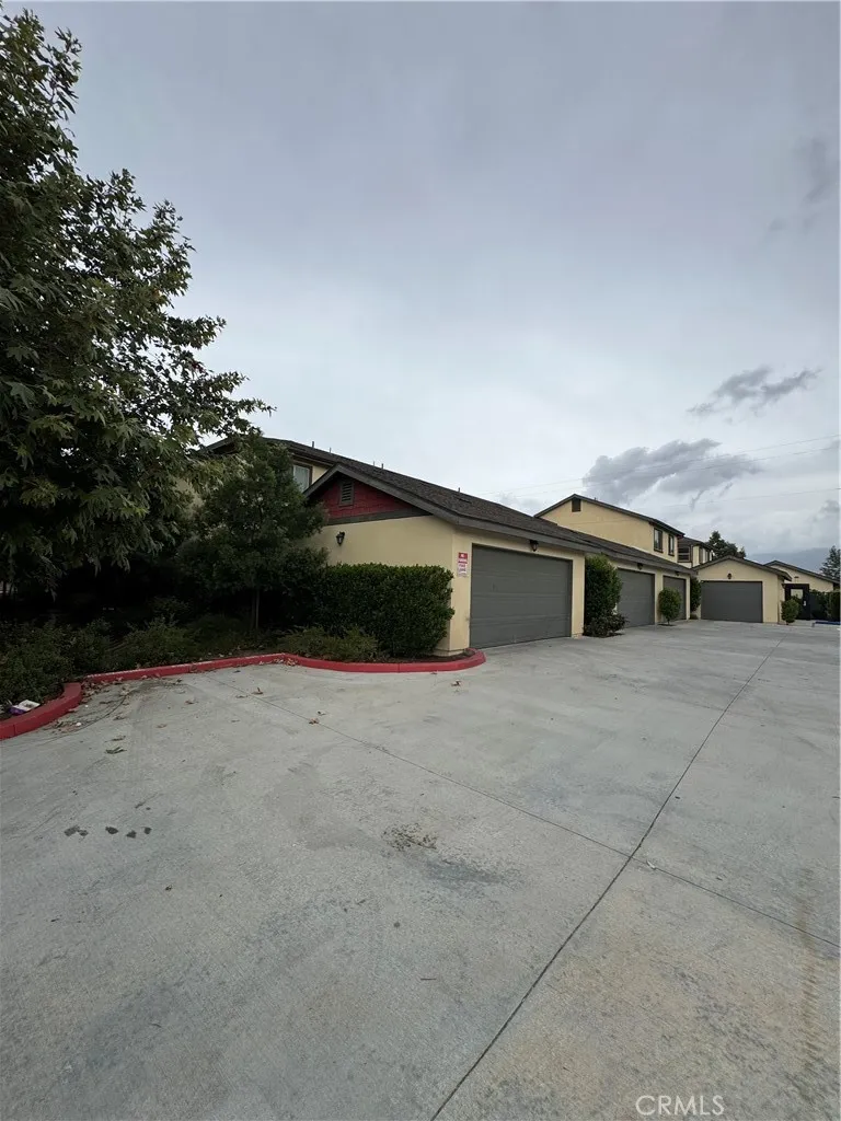 24750 Ward San Bernardino, CA 92410