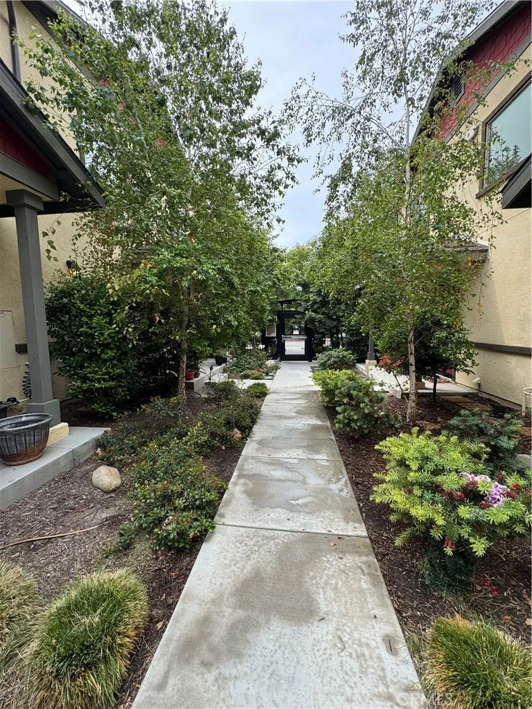 24750 Ward San Bernardino, CA 92410