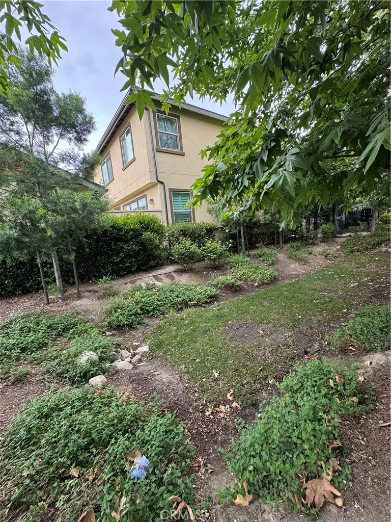 24750 Ward San Bernardino, CA 92410