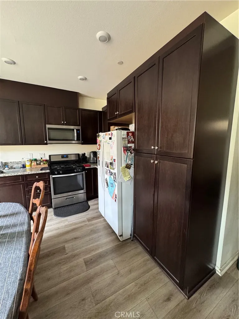 24750 Ward San Bernardino, CA 92410