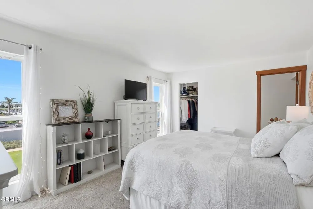 2901 Peninsula Road #245 Oxnard, CA 93035
