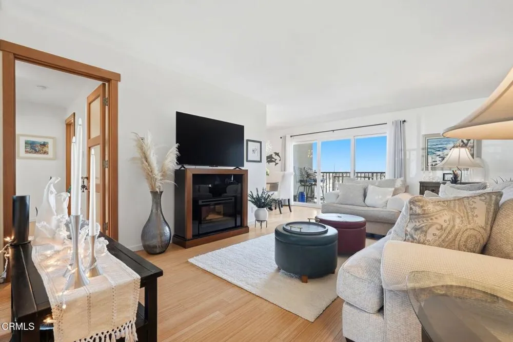 2901 Peninsula Road #245 Oxnard, CA 93035