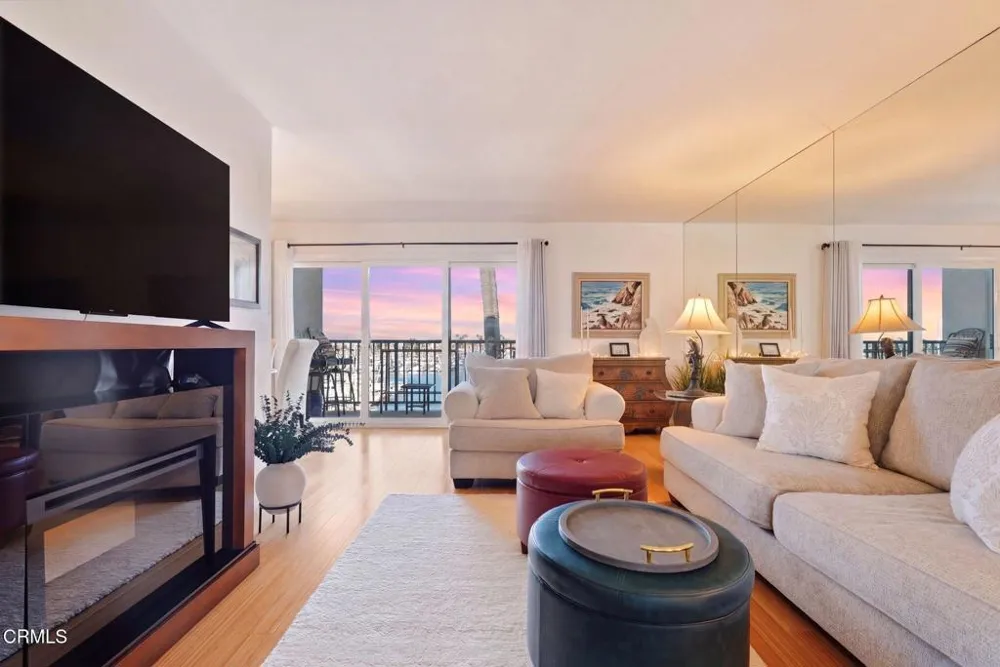 2901 Peninsula Road #245 Oxnard, CA 93035