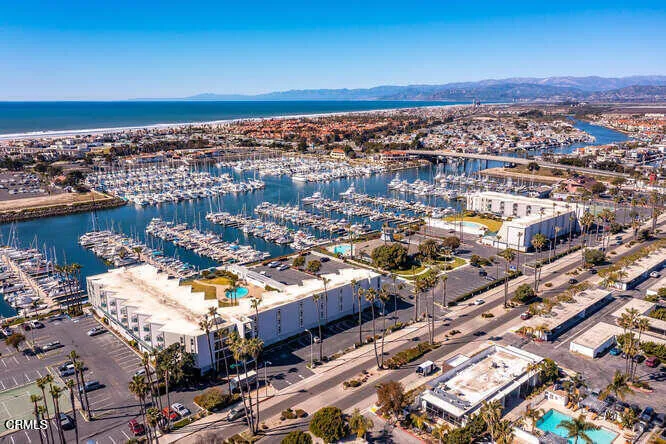 2901 Peninsula Road #245 Oxnard, CA 93035