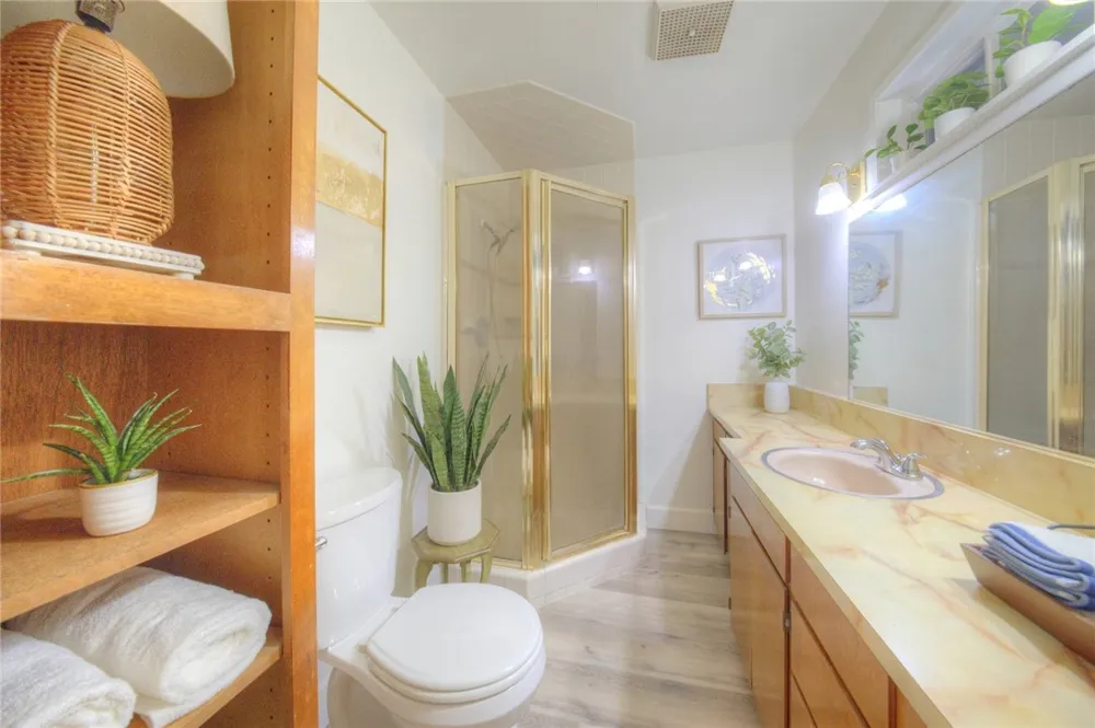 3849 E Dayton Avenue Fresno, CA 93726