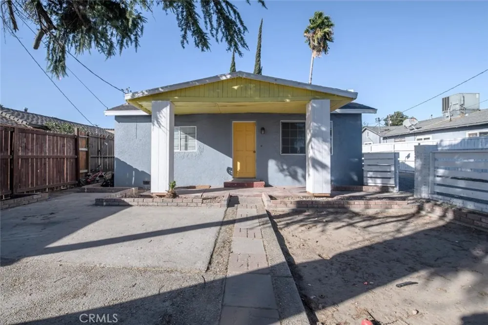 217 Rio Grande Avenue Modesto, CA 95351