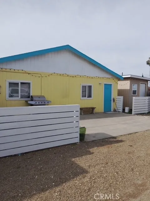 217 Rio Grande Avenue Modesto, CA 95351