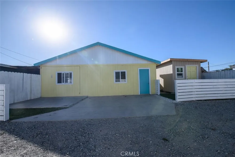 217 Rio Grande Avenue Modesto, CA 95351