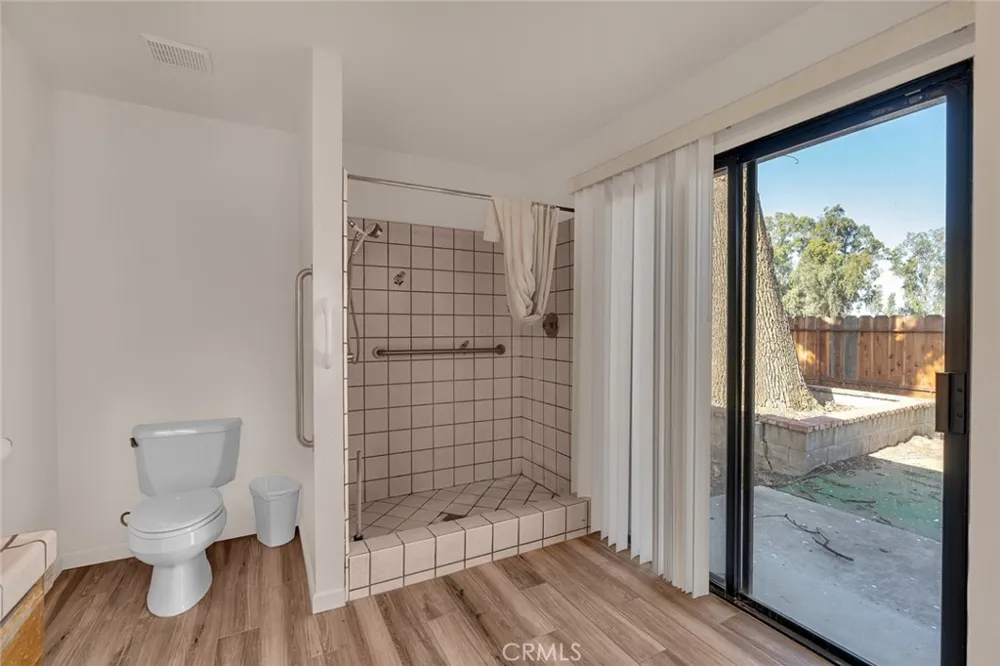 3289 Fresno Le Grand, CA 95333