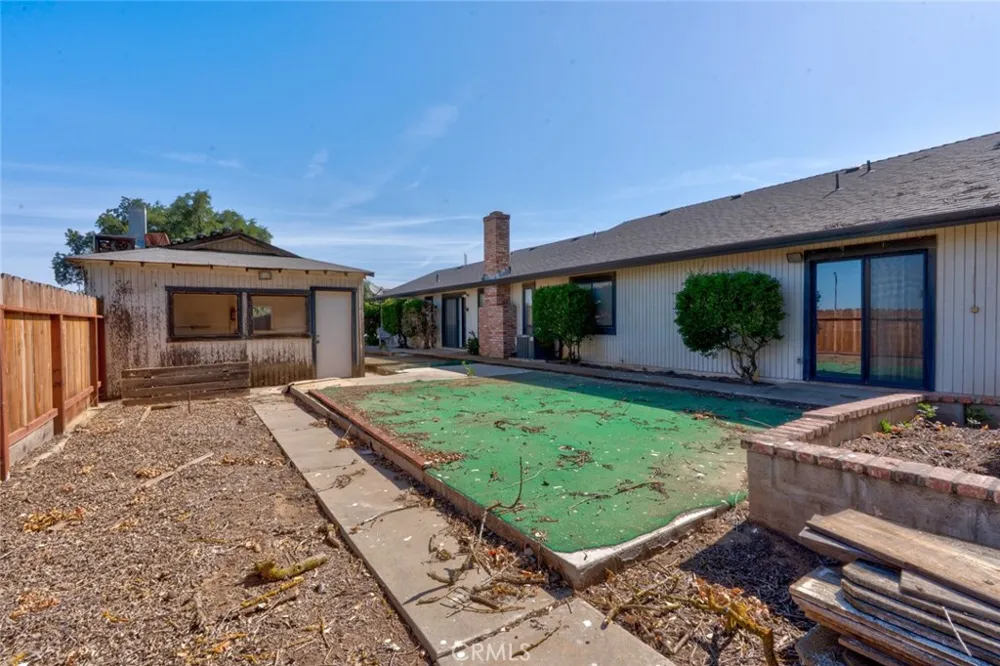 3289 Fresno Le Grand, CA 95333