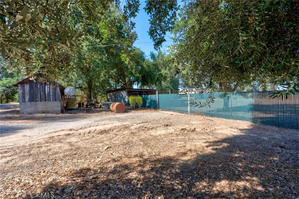 3289 Fresno Le Grand, CA 95333