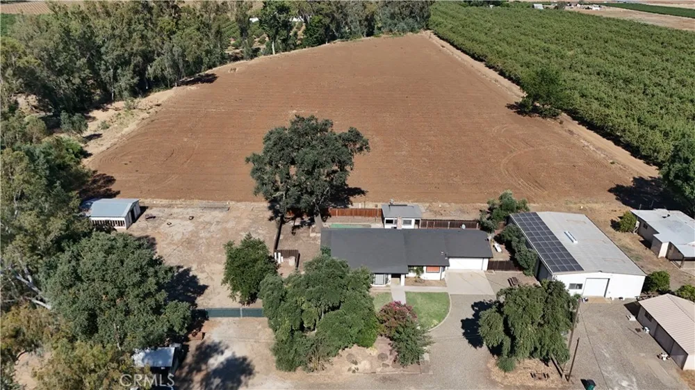 3289 Fresno Le Grand, CA 95333