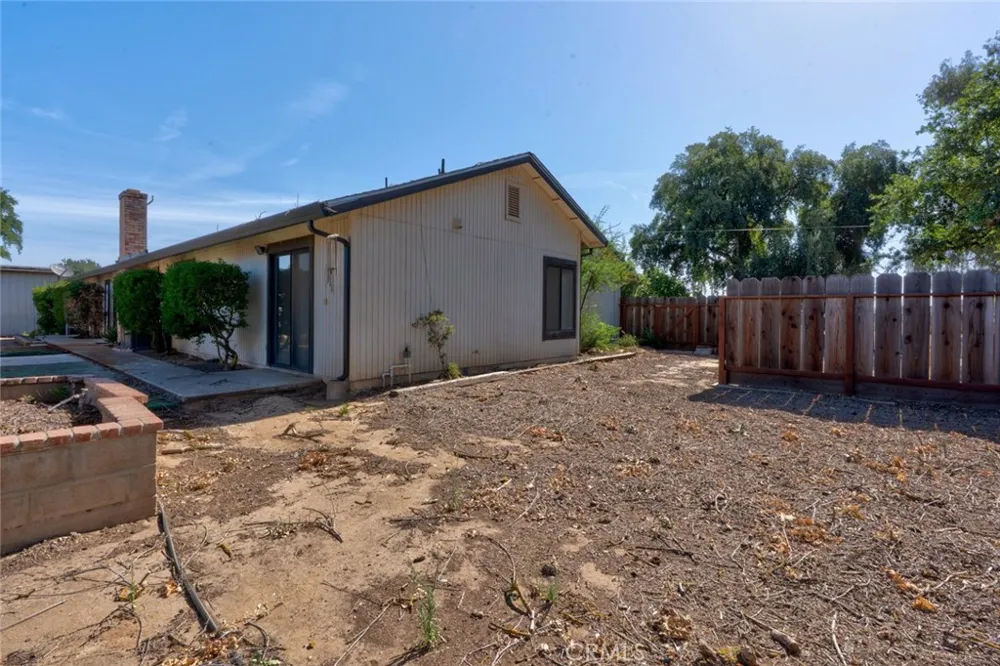 3289 Fresno Le Grand, CA 95333