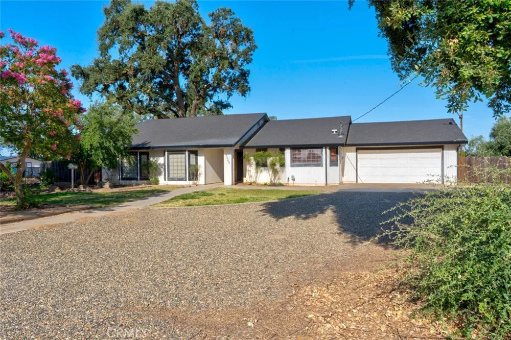 3289 Fresno Le Grand, CA 95333