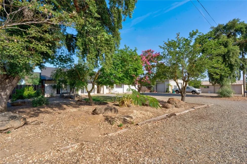 3289 Fresno Le Grand, CA 95333