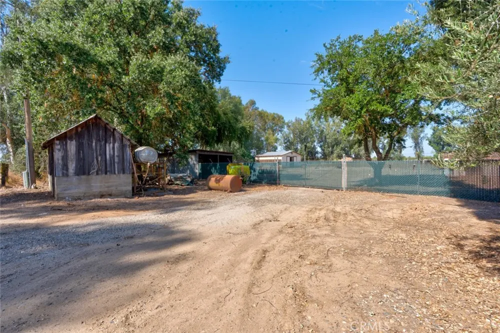 3289 Fresno Le Grand, CA 95333
