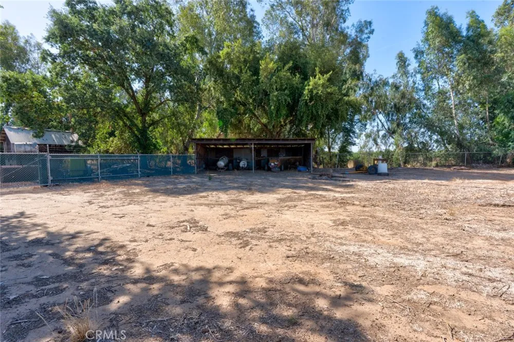 3289 Fresno Le Grand, CA 95333