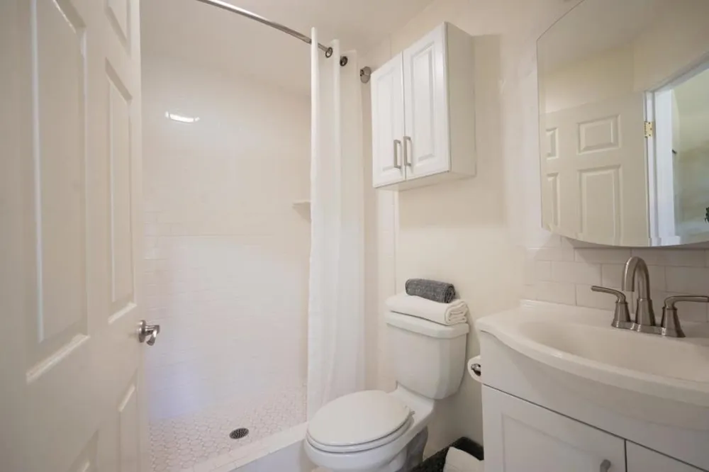 25 Cielo Vista Drive Monterey, CA 93940