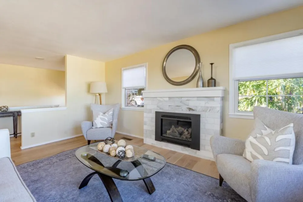 25 Cielo Vista Drive Monterey, CA 93940