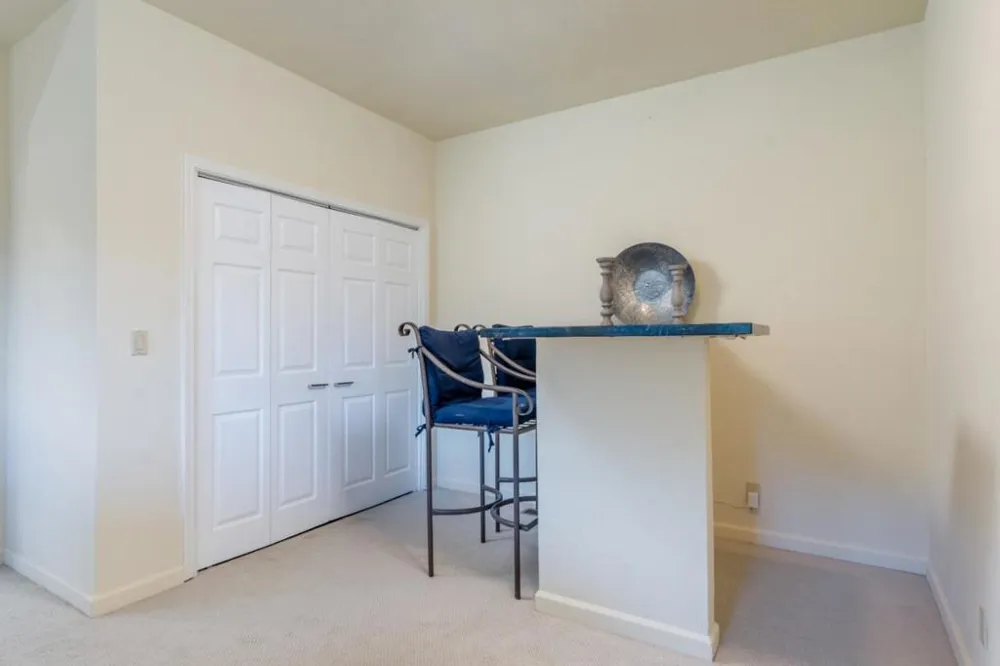 25 Cielo Vista Drive Monterey, CA 93940