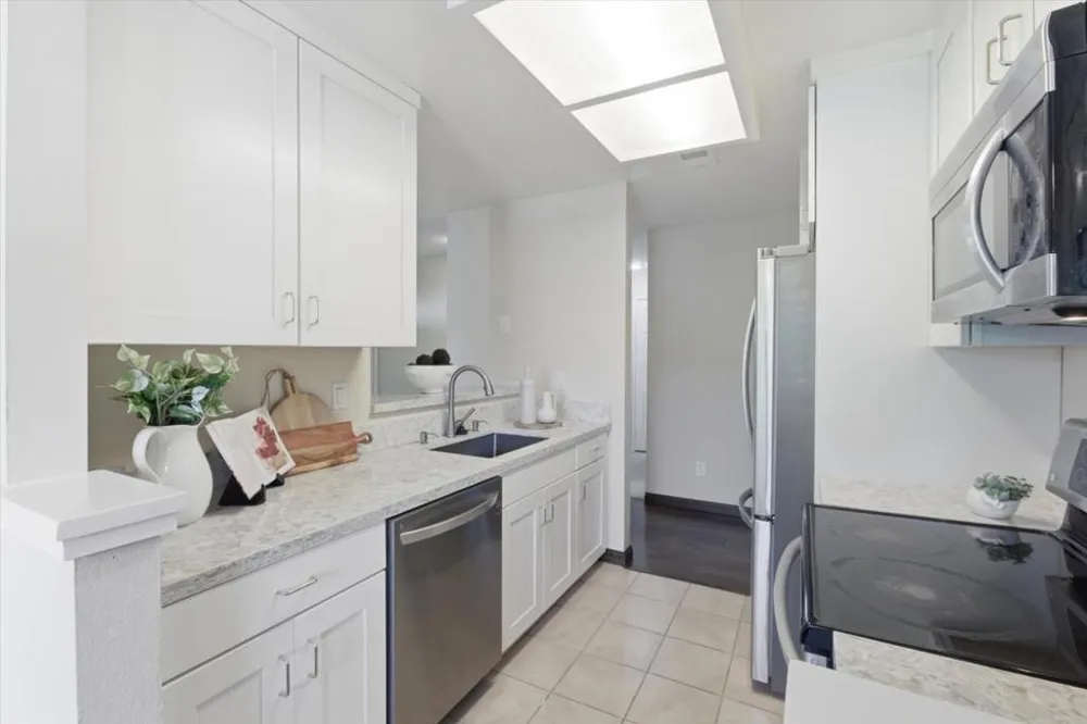 7595 Canyon Meadow Circle #H Pleasanton, CA 94588