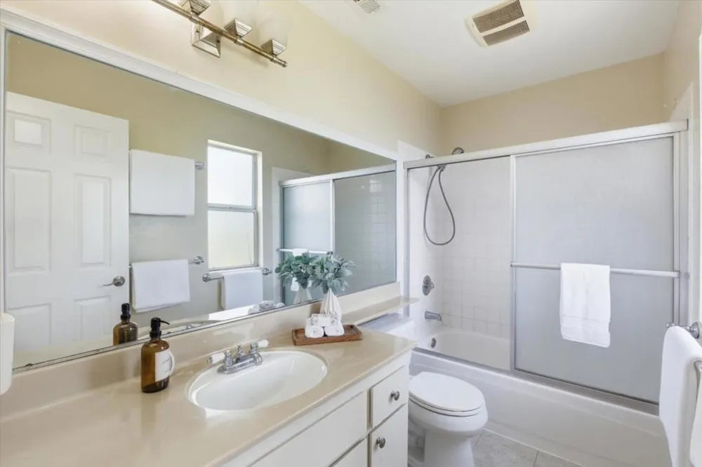 7595 Canyon Meadow Circle #H Pleasanton, CA 94588