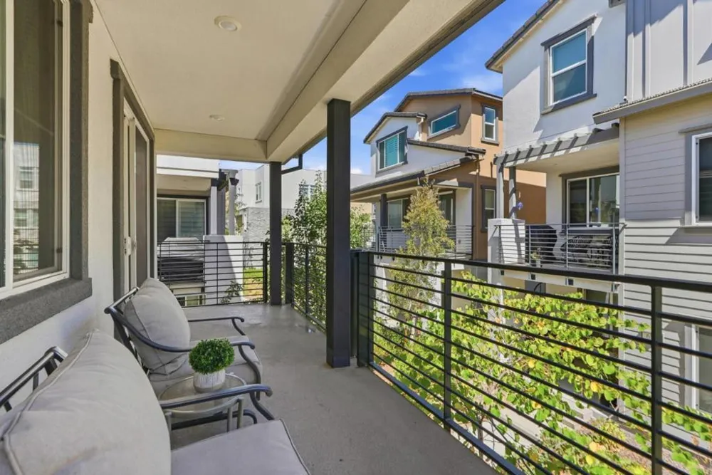 638 EUCALYPTUS WAY Alameda, CA 94501