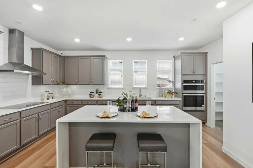 638 EUCALYPTUS WAY Alameda, CA 94501