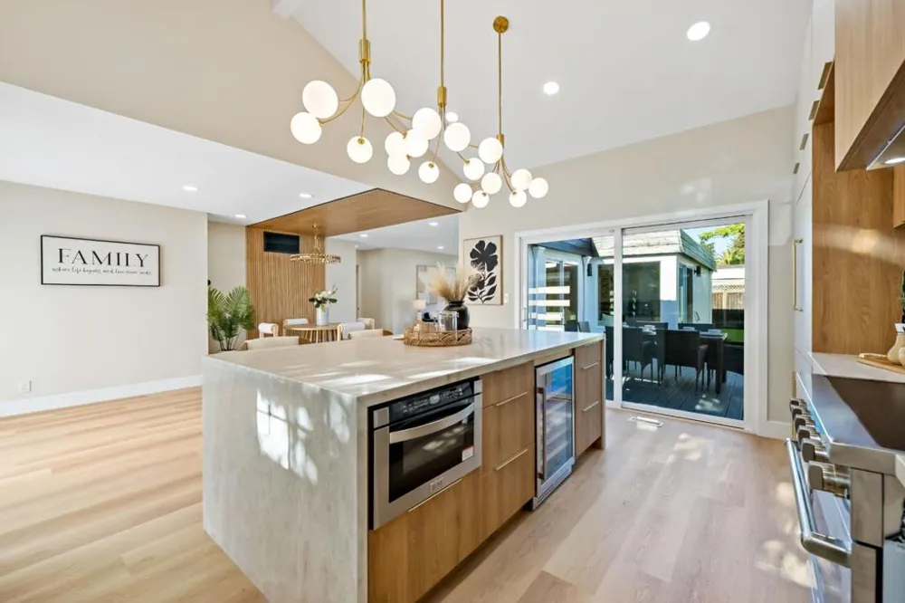 244 Darryl Drive Campbell, CA 95008